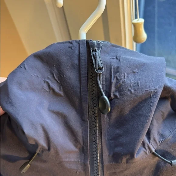 Arc’teryx Beta SV Jacket Shell - Picture 6 of 6